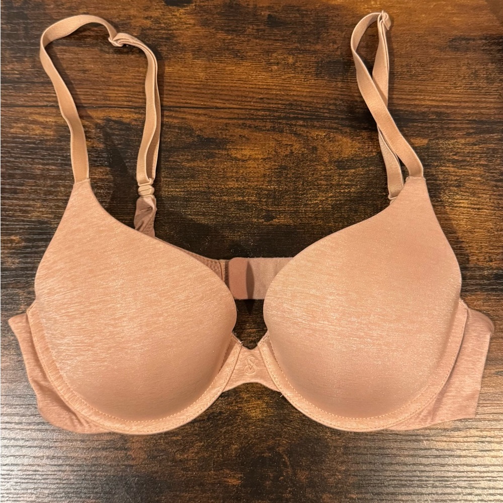 Victoria's Secret Padded Perfect Coverage T-Shirt Bra in Light Nude